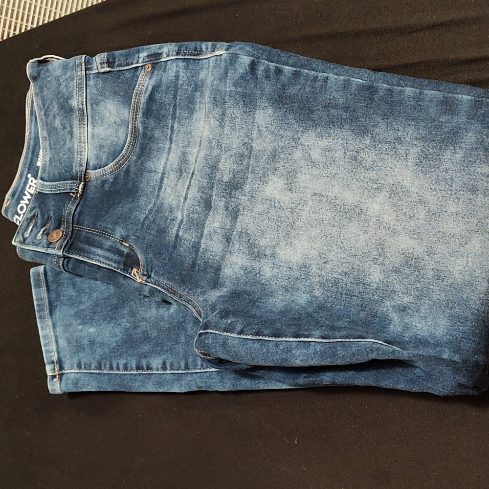 Wallflower jeans size 13